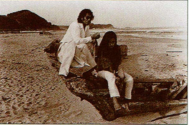 ���q�͐푈 Lost Love