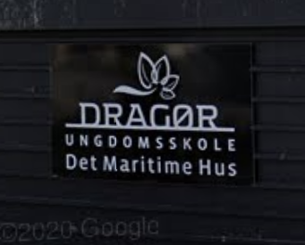 �h���E�G�A